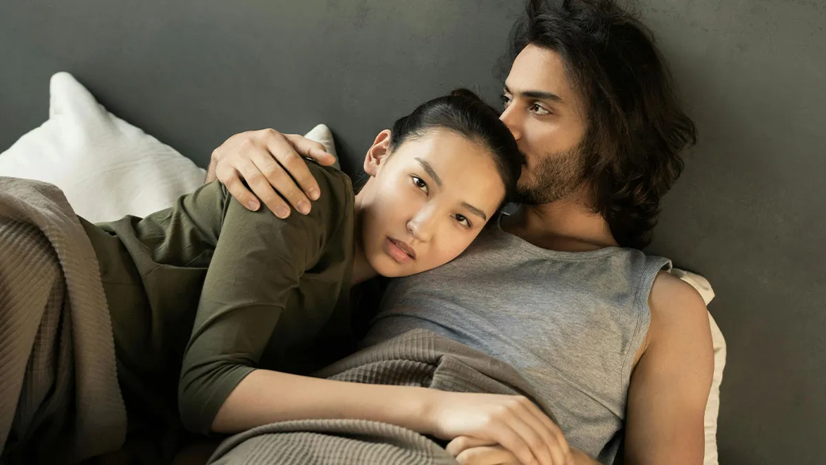Man Keeps Finding A Reason To Visit Ex’s House, GF Loses It After He Goes There To Charge Phone