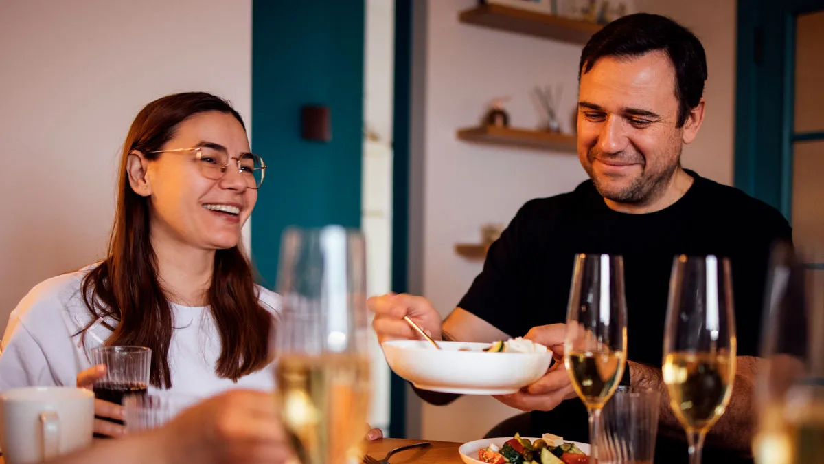 Woman Won't Take The Blame For A Ruined First Meeting With Her Parents After BF Parties Too Hard
