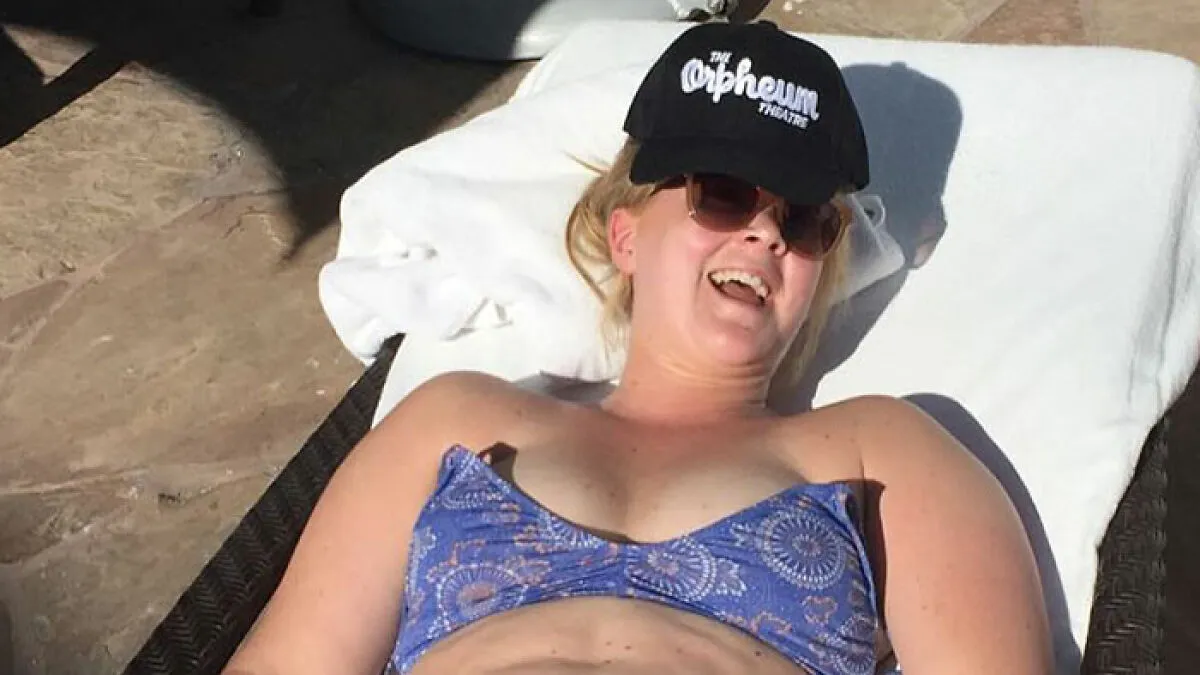"The Swimsuit Picture Is Obviously Altered": Fans Notice The Mounjaro Effect In Amy Schumer’s Latest IG Post