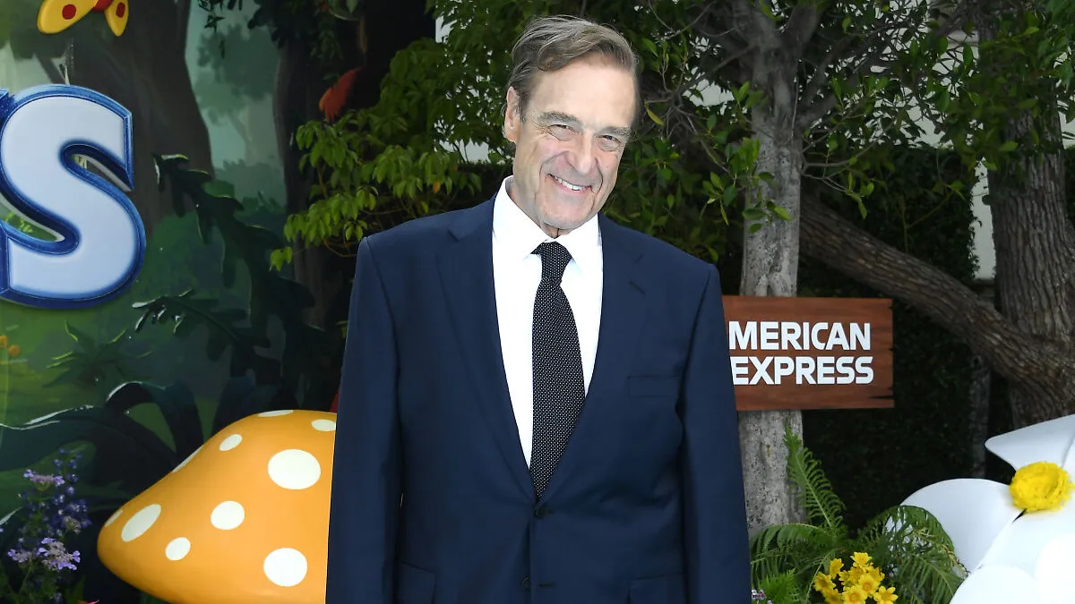 “He Has That Ozempic Face”: John Goodman Flaunts Dramatic 200-Lb. Weight Loss On Red Carpet