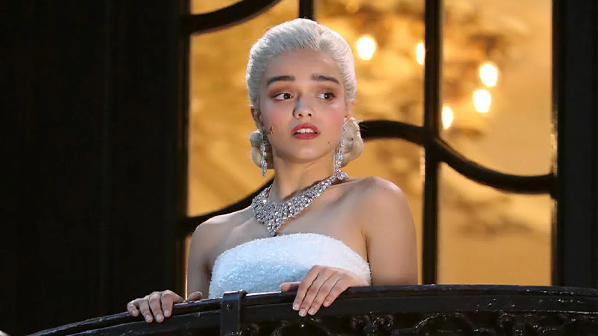 Rachel Zegler Suddenly Exits 'Evita' Mid-Show, And Her Understudy Receives A Five-Minute Ovation