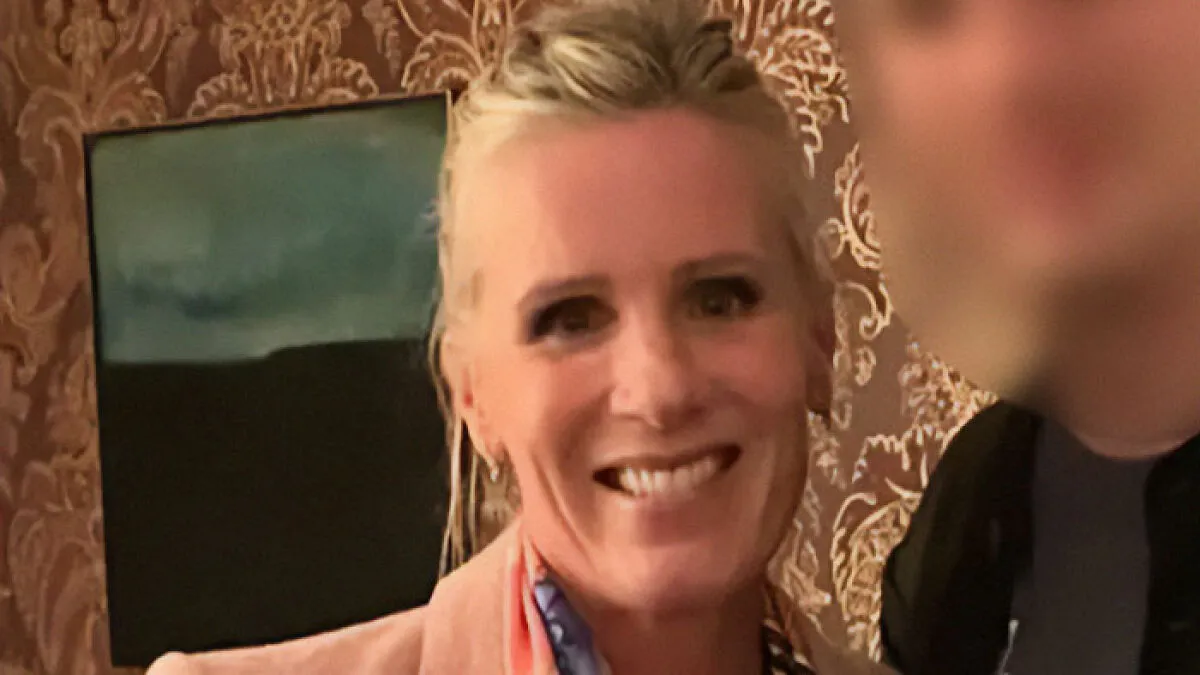 "No Sympathy For The Homewreckers": People React To Kristin Cabot's Friends Exposing Her Past