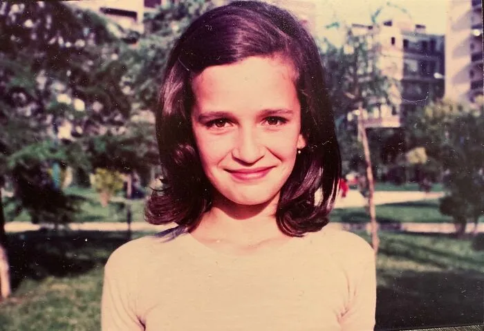 40 Innocent-Looking Photos That Hold Sinister Secrets