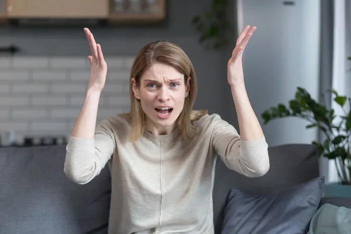 27 Stories Of Calls That Went In A Completely Unexpected Way, Shared By Those Who Were There