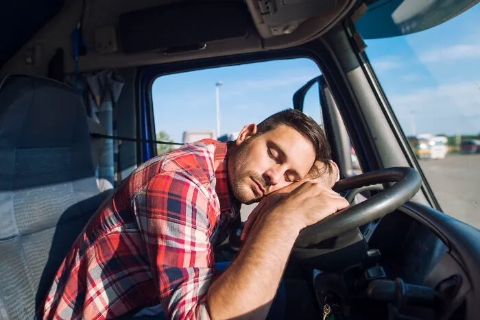 27 Stories Of Calls That Went In A Completely Unexpected Way, Shared By Those Who Were There