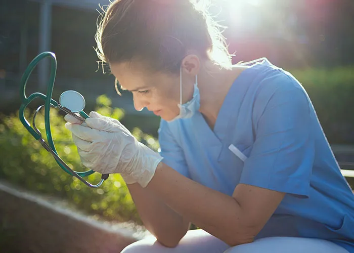 26 Médicos comparten los casos más horribles en los que el paciente tendría que haber venido mucho antes