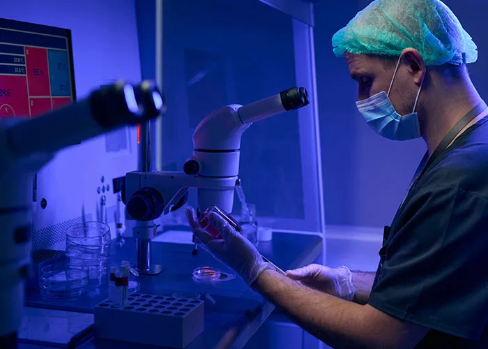 “The Nastiest Thing I’ve Witnessed”: 45 Doctors Share Their Most Horrifying Delayed Cases