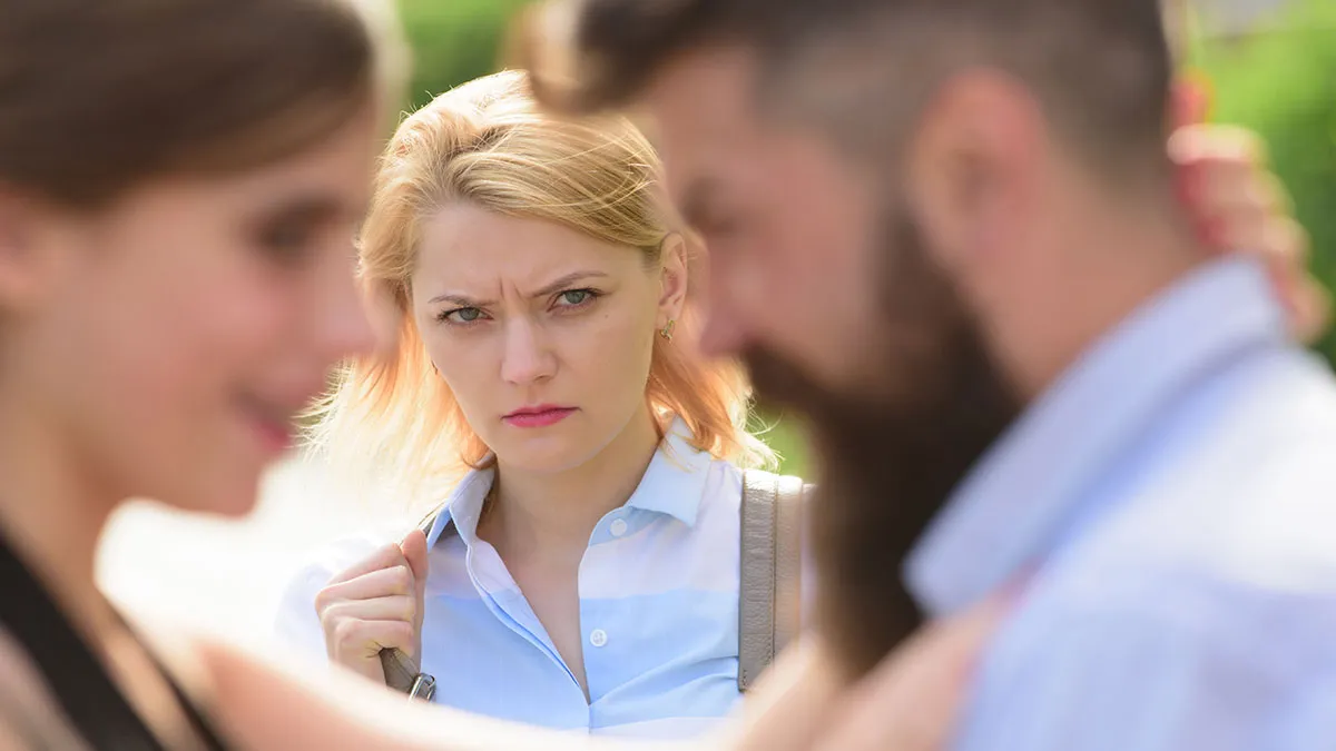 Woman Reminds Ex’s Wife The Words She Told Her 20 Years Ago When Her Kids Cut Contact With Her
