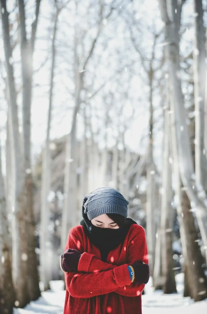 "Run Away As Fast As You Can": 50 Fake Survival Tips That No One Should Follow