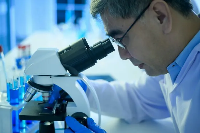 “It Directly Causes At Least Seven Kinds Of Cancer”: 30 Oncologists Give Tips You Shouldn’t Ignore