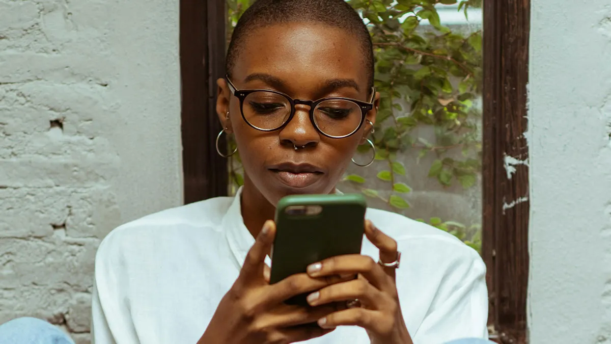 “I’m Not Invited Tho”: Bride Wants A Child-Free Wedding, 19YO Half-Sister Is Too Young To Attend