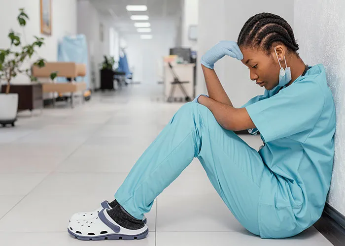 50 Hospital Employees Share The Strangest Cases They’ve Had