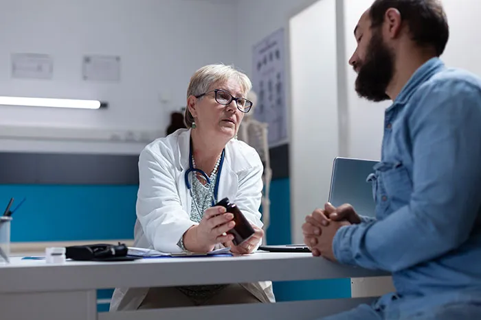 50 Hospital Employees Share The Strangest Cases They’ve Had