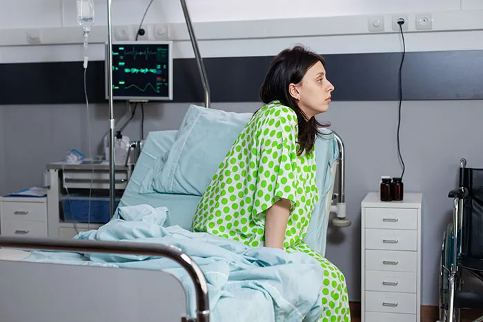50 Hospital Employees Share The Strangest Cases They’ve Had
