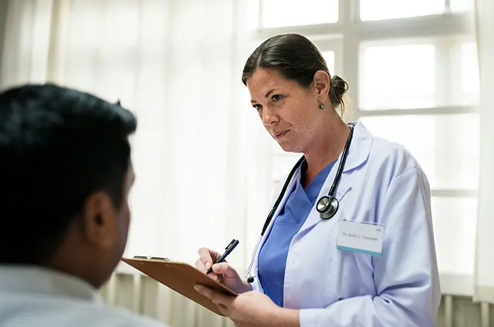 50 Hospital Employees Share The Strangest Cases They’ve Had