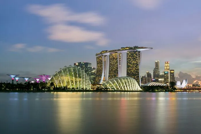 Singapore - 105.89 IQ