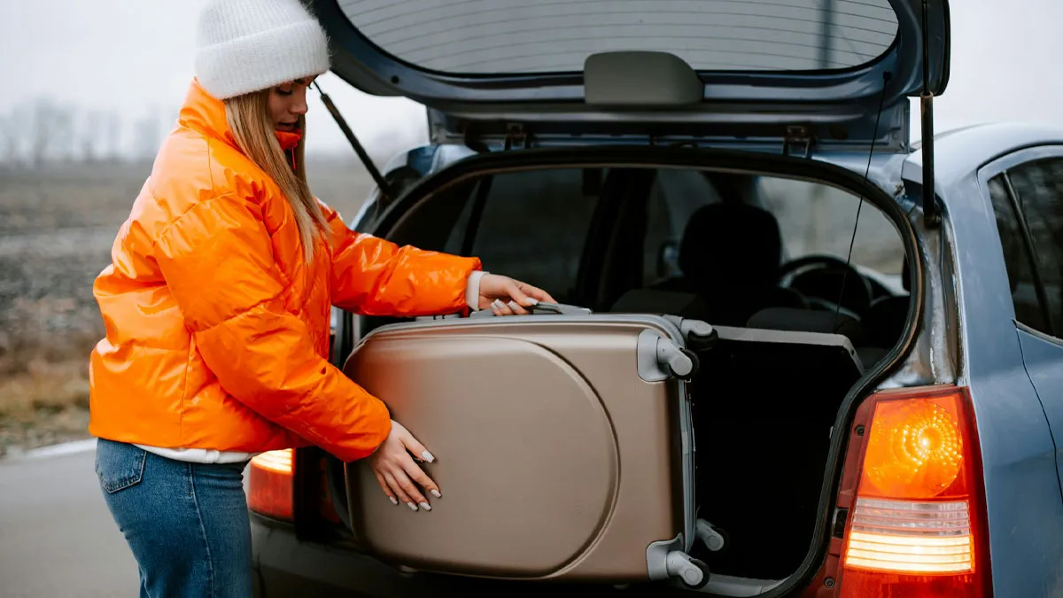 Wife Files For Divorce After Husband Points Out Her Weird Quirk That Makes Traveling Difficult
