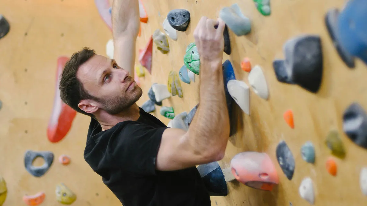 “Textbook Midlife Crisis”: Wife Leaves Husband Over His New Hobby, He Doesn’t Even Care