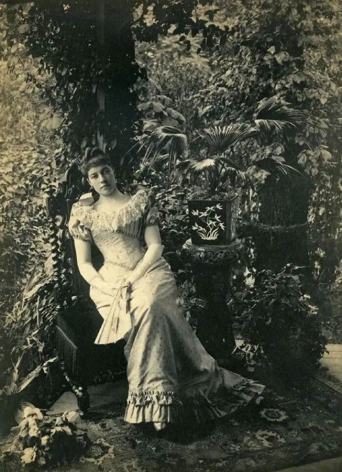 A Nineteenth-Century Selfie By Alice Austen