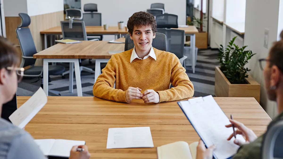 “On Paper, He Has Everything”: Job Candidate Lowers His Chances Of Getting Hired From 99% To 0%