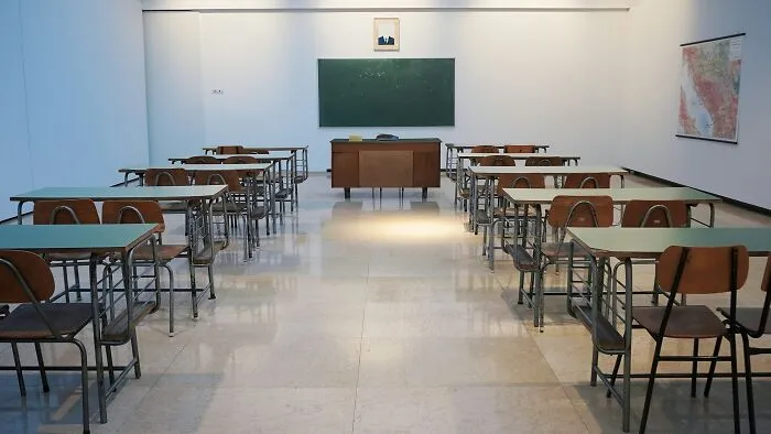 “That Still Haunts Me”: 50 Times People Ignored Their Gut Feeling And Deeply Regretted It