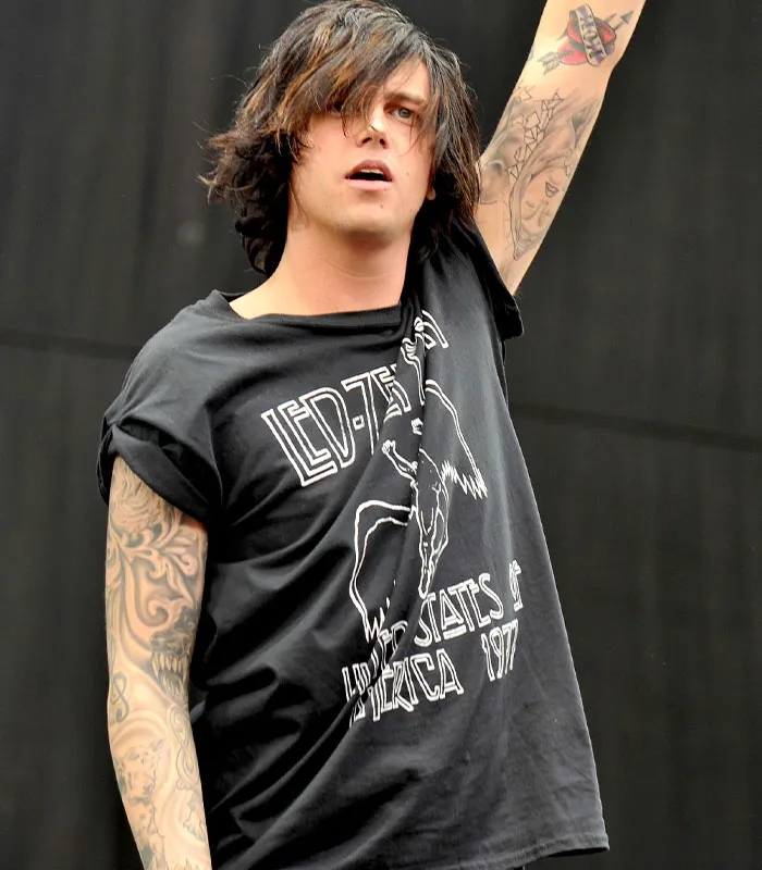 Kellin Quinn – Sleeping With Sirens