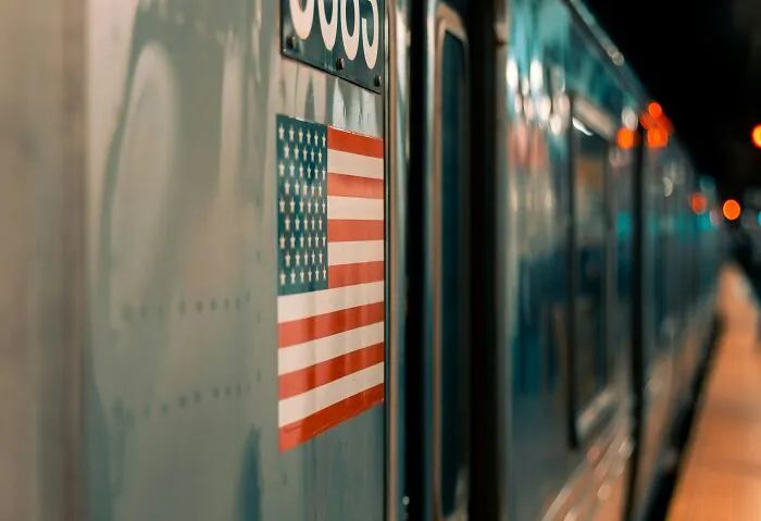 "Free Toilets Everywhere": 30 Interesting Facts About The US People Understand Only After Visiting