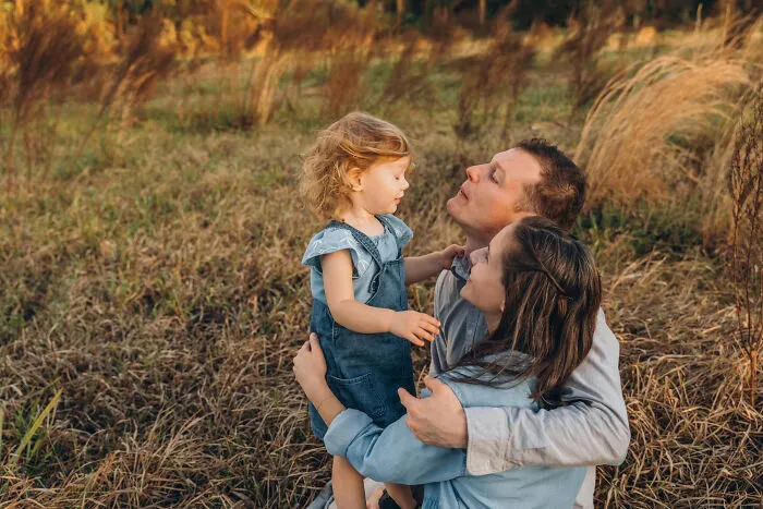 People Online Recall Debunked Advice And “Facts” From Parents During Their Childhood (32 Stories)