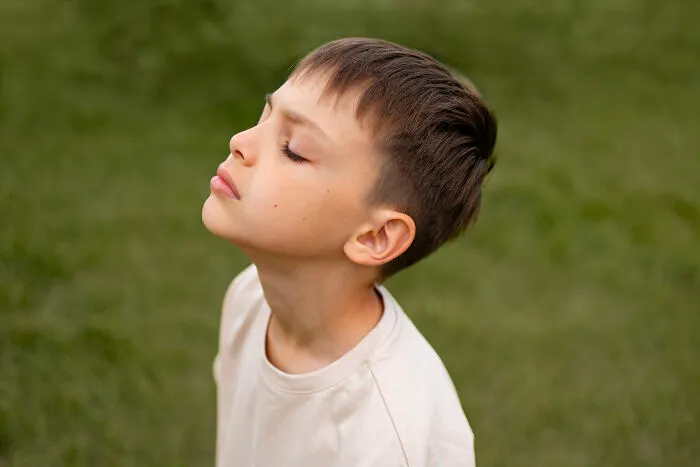People Online Recall Debunked Advice And “Facts” From Parents During Their Childhood (32 Stories)