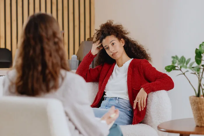 People Online Recall Debunked Advice And “Facts” From Parents During Their Childhood (32 Stories)