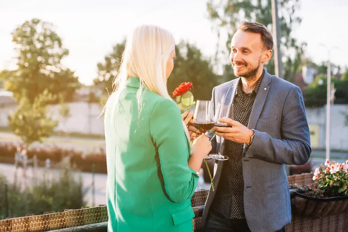37 Reasons Why These Decade-Long Marriages Came To An End—And Some Might Break Your Heart