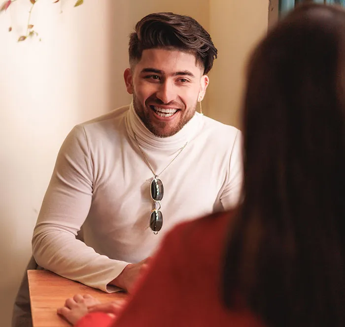 42 Single Male Behaviors That Destroy Any Hope For Romance, According To These Women