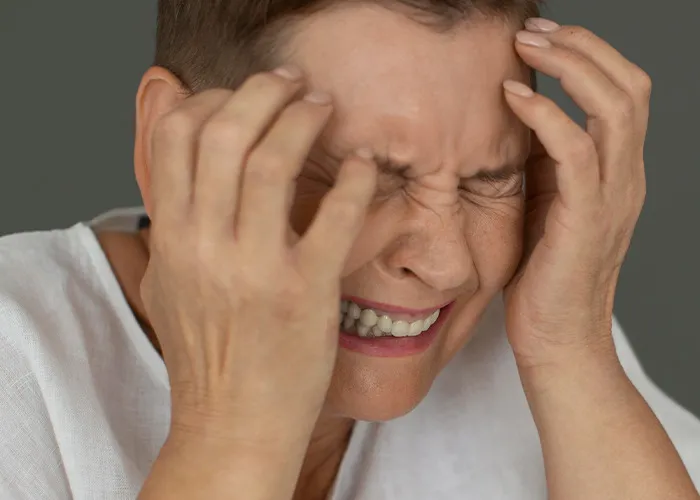 50 Times Doctors Didn’t Take Their Patients Seriously And Gaslit Them Instead