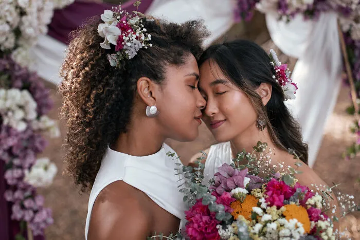 32 Main Differences That Guests Noticed After Attending Multiple Weddings For The Same Person