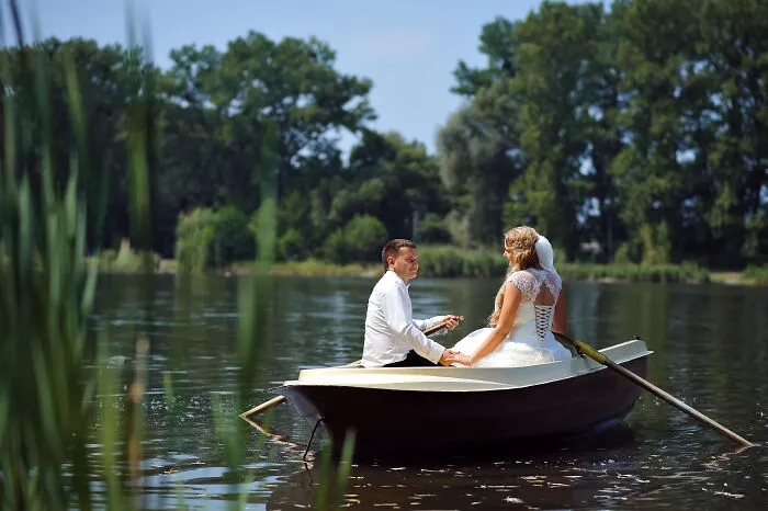 32 Main Differences That Guests Noticed After Attending Multiple Weddings For The Same Person