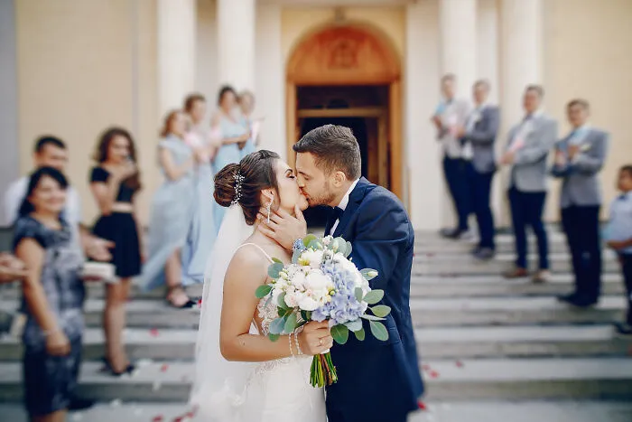 32 Main Differences That Guests Noticed After Attending Multiple Weddings For The Same Person