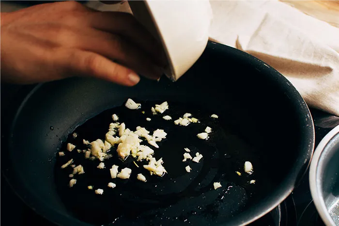 "Dill Pickle Juice": 50 People Share Their 'I'll Never Tell' Cooking Secrets