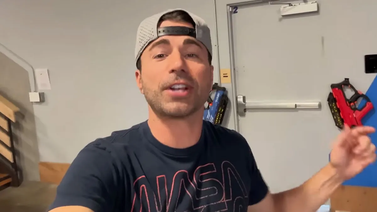 30 YouTubers That Fell Off So Badly Even Their Year Long Fans Left Them