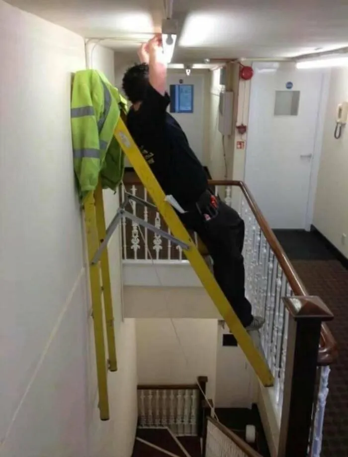 50 Funny Engineering Blunders That Might Make You Feel Better About Your Own Mistakes (New Pics)