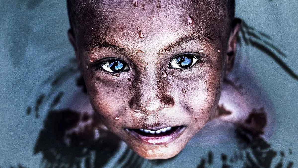 The Human Spirit In Focus: 20 Portraits That Speak Volumes