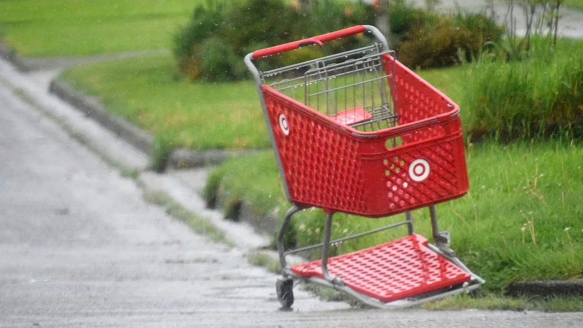 If You See These 50 Things In A Neighborhood, Folks Online Suggest You Run Immediately
