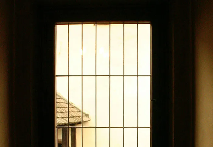 If You See These 50 Things In A Neighborhood, Folks Online Suggest You Run Immediately