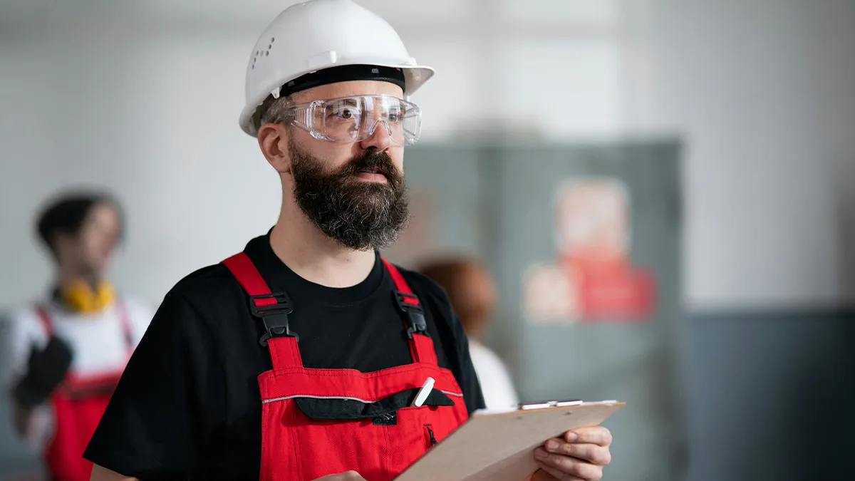 “Wow You’re Taking This Well”: Employee Leaves Company After They Lower His Wage