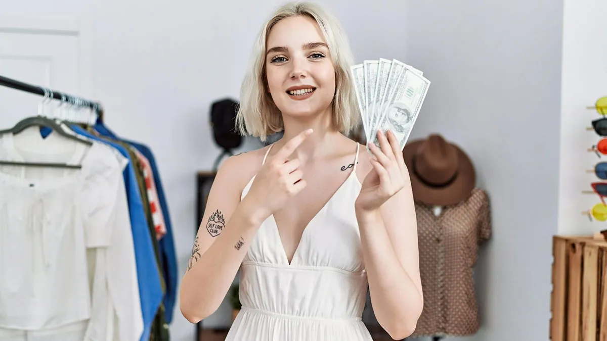 Lady Bans Brother From Her Wedding But Still Wants Him To Fund The Event, He's In Two Minds