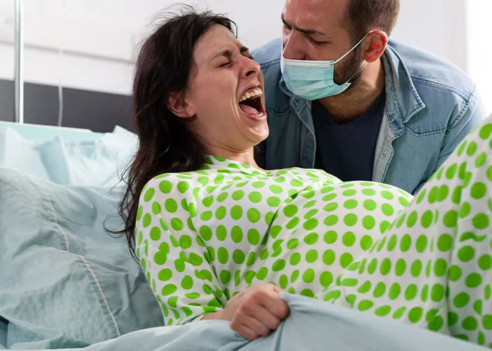 50 Extremely Dangerous Things We All Do Without Thinking