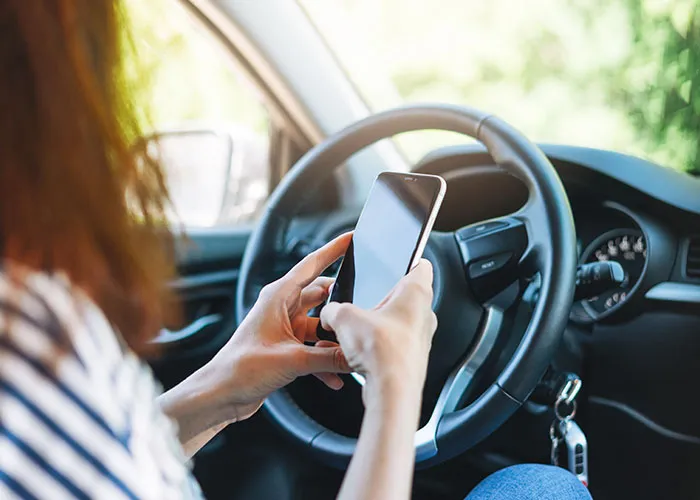 50 Extremely Dangerous Things We All Do Without Thinking