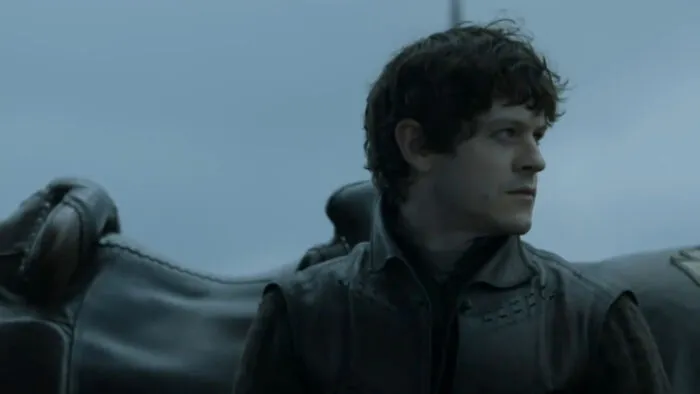 Iwan Rheon
