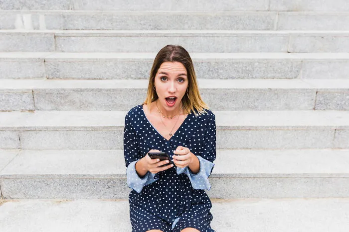 These 37 Accidental Sends Were So Embarrassing, People Still Think About Them At 2 A.M.