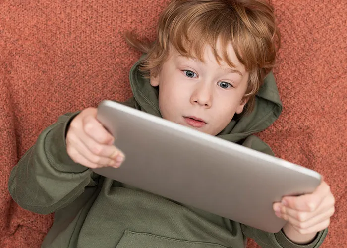 50 Smart And Hilarious Lies Parents Tell Their Kids