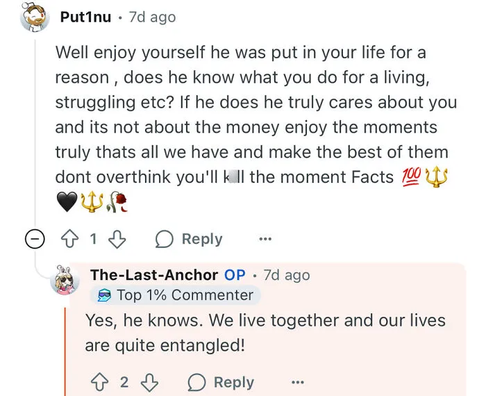 Screenshot of a Reddit conversation about a poor woman who dates a rich guy discussing how that changed her life.